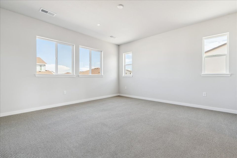 A room with windows.