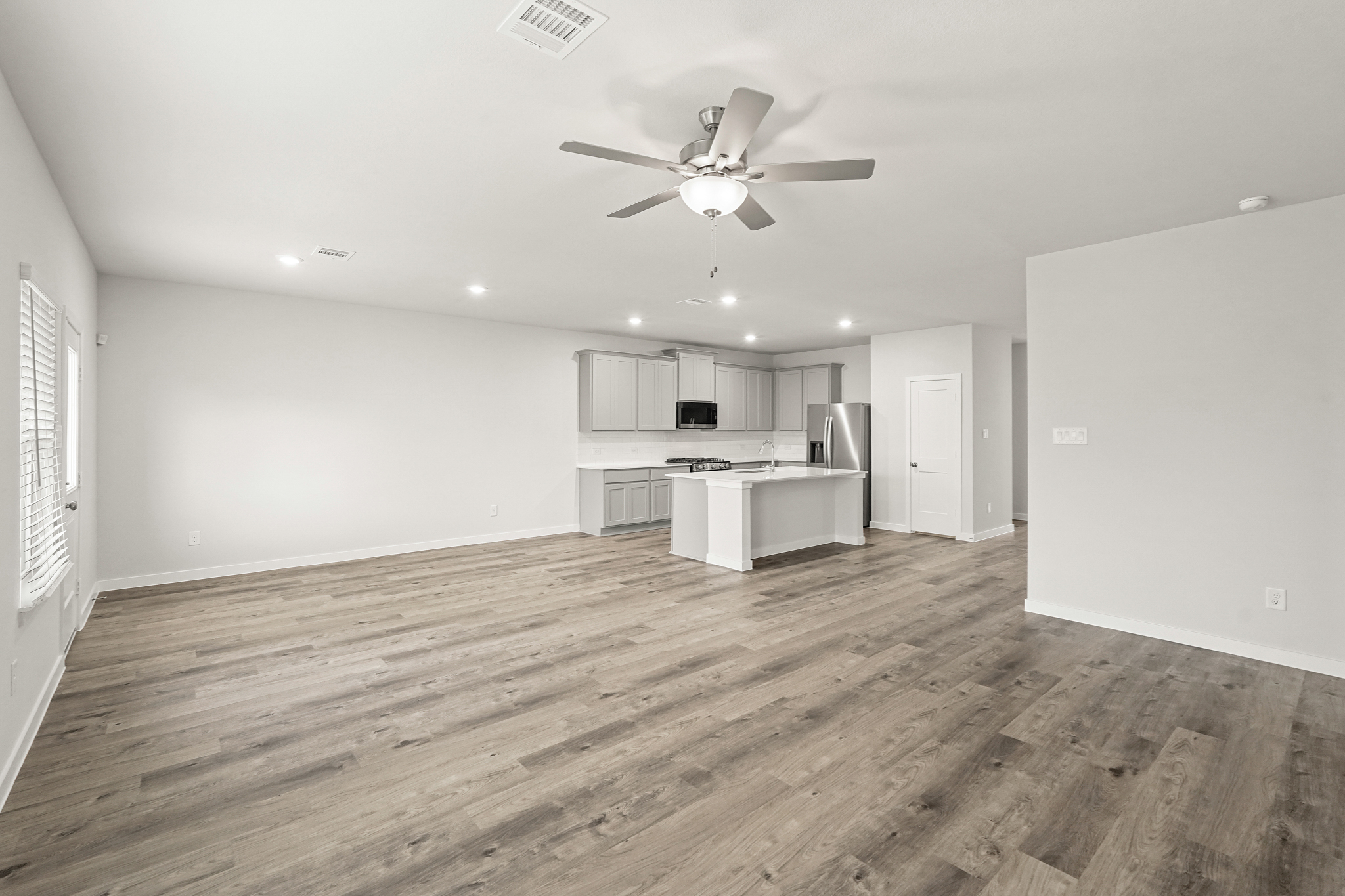 A large empty kitchen.