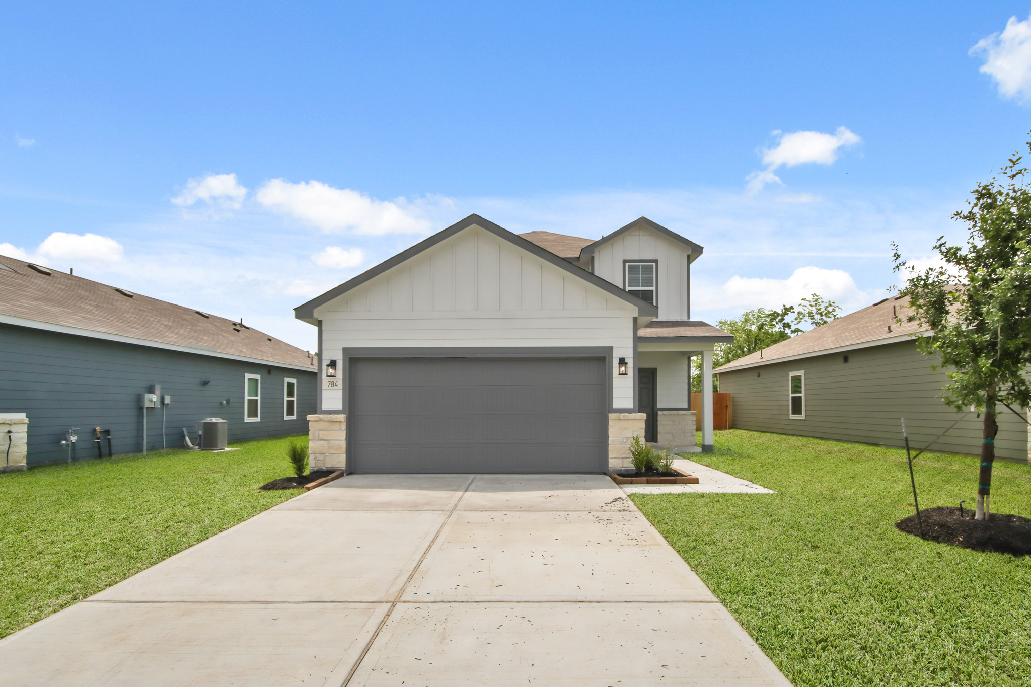 020820 784 Westpointe Drive