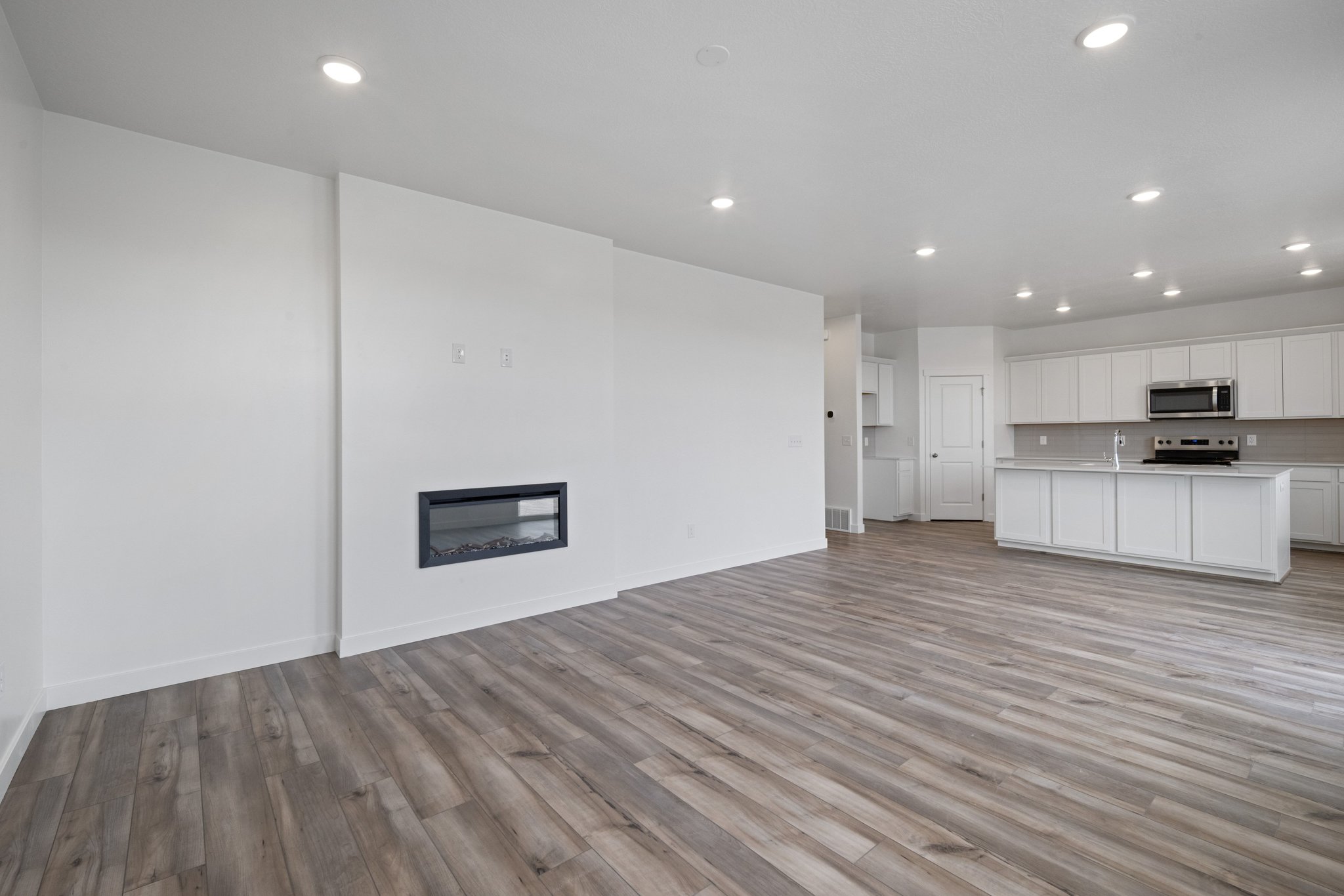 A large empty room.