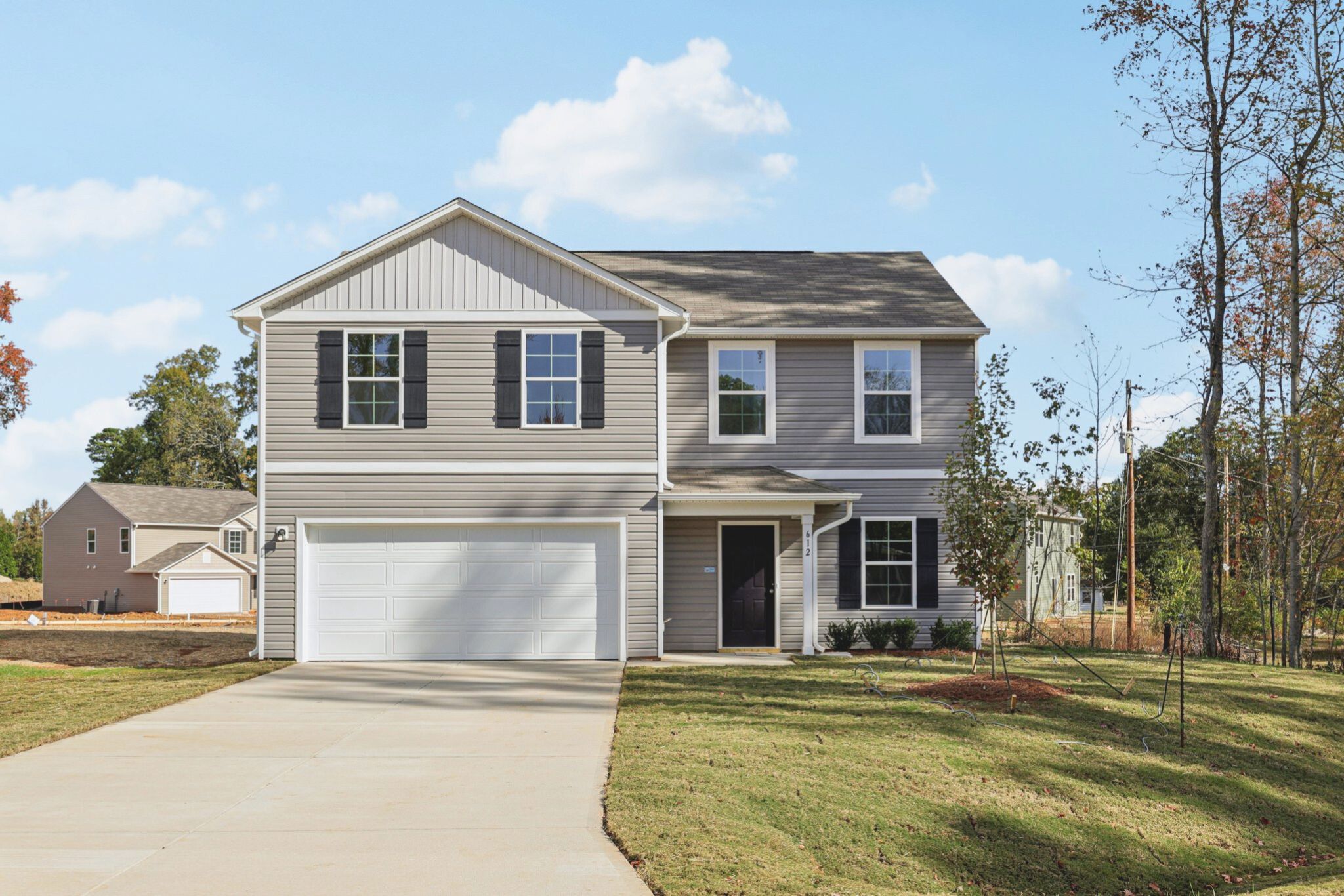 0005 612 Pine Cone Lane